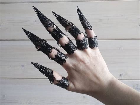 Fake witch fingers